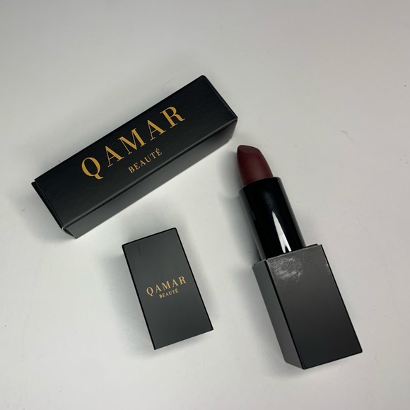 Lipstick - Picture 14 of 14